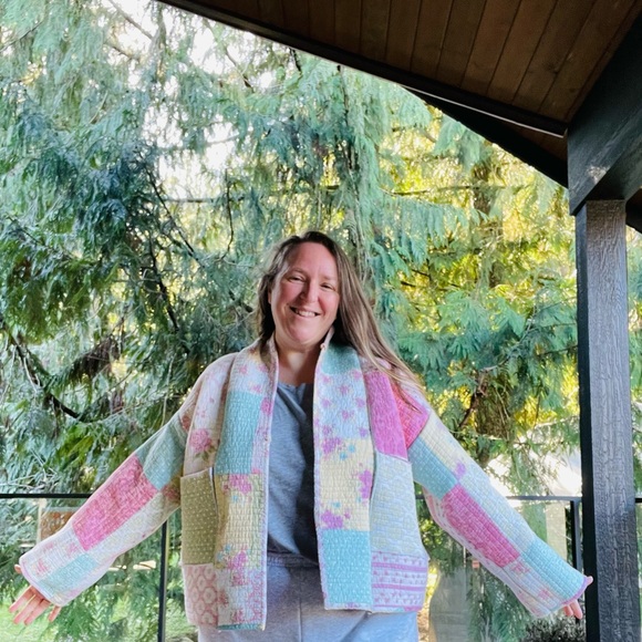 Handmade ‘spring forward’ patchwork quilt jacket OS - Picture 2 of 4